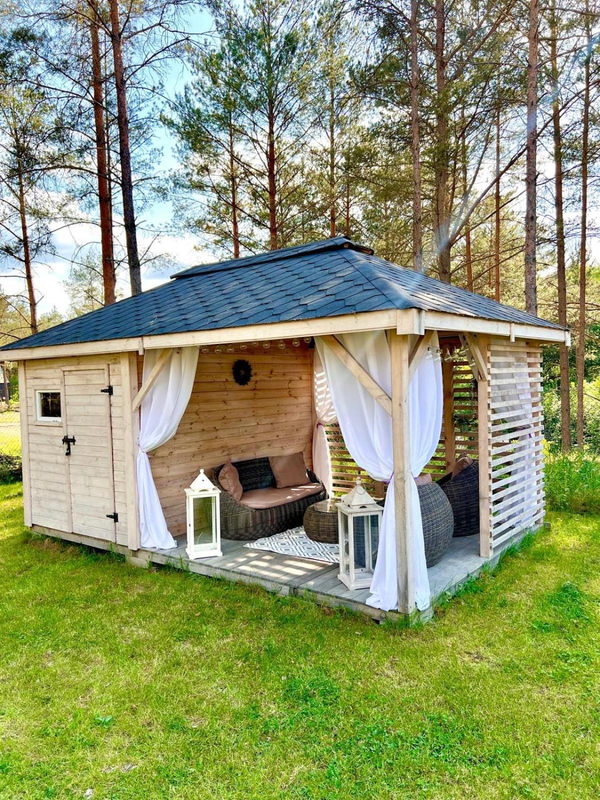 Villa Skrawek Nieba Borsk Exterior foto